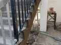 painting-the-metal-railing